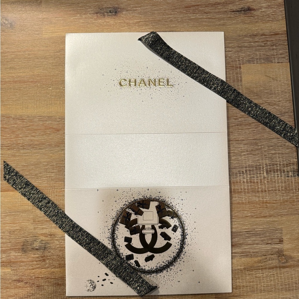 Chanel gift box